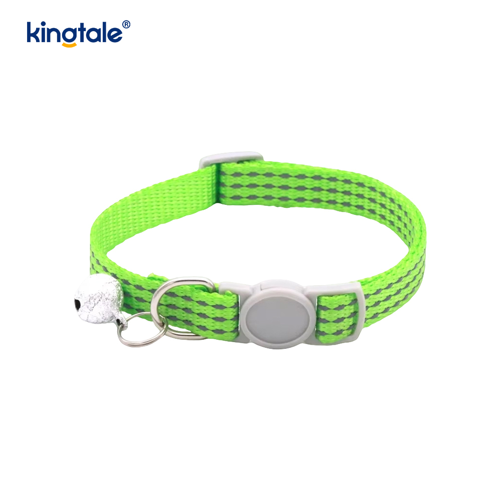 Collier réfléchissant pour chat avec cloche