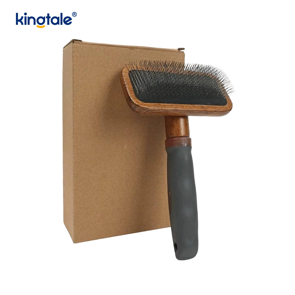 Peigne pour animaux de compagnie, broches en acier inoxydable, corps en bois de hêtre
