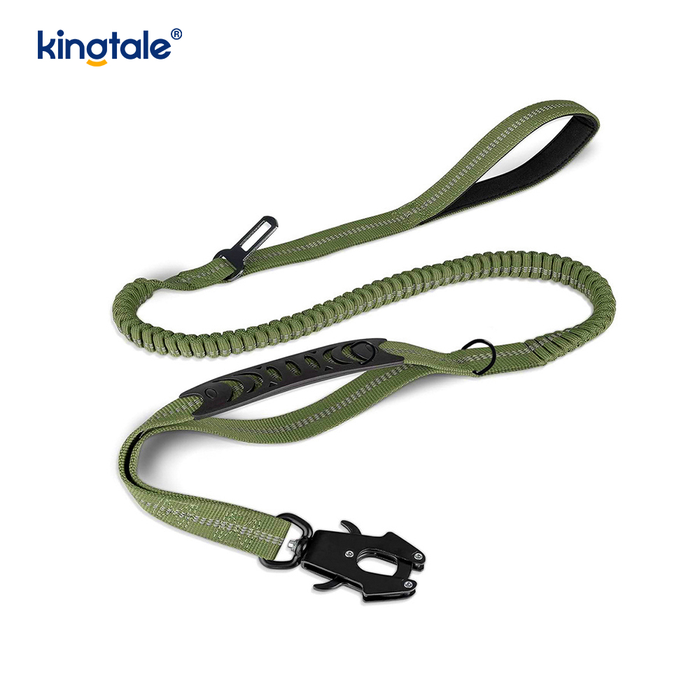Laisse pour chien robuste 4 en 1 avec ceinture de sécurité de voiture et poignée rembourrée douce