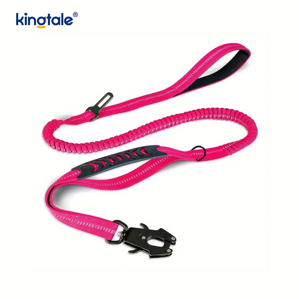 Laisse pour chien robuste 4 en 1 avec ceinture de sécurité de voiture et poignée rembourrée douce