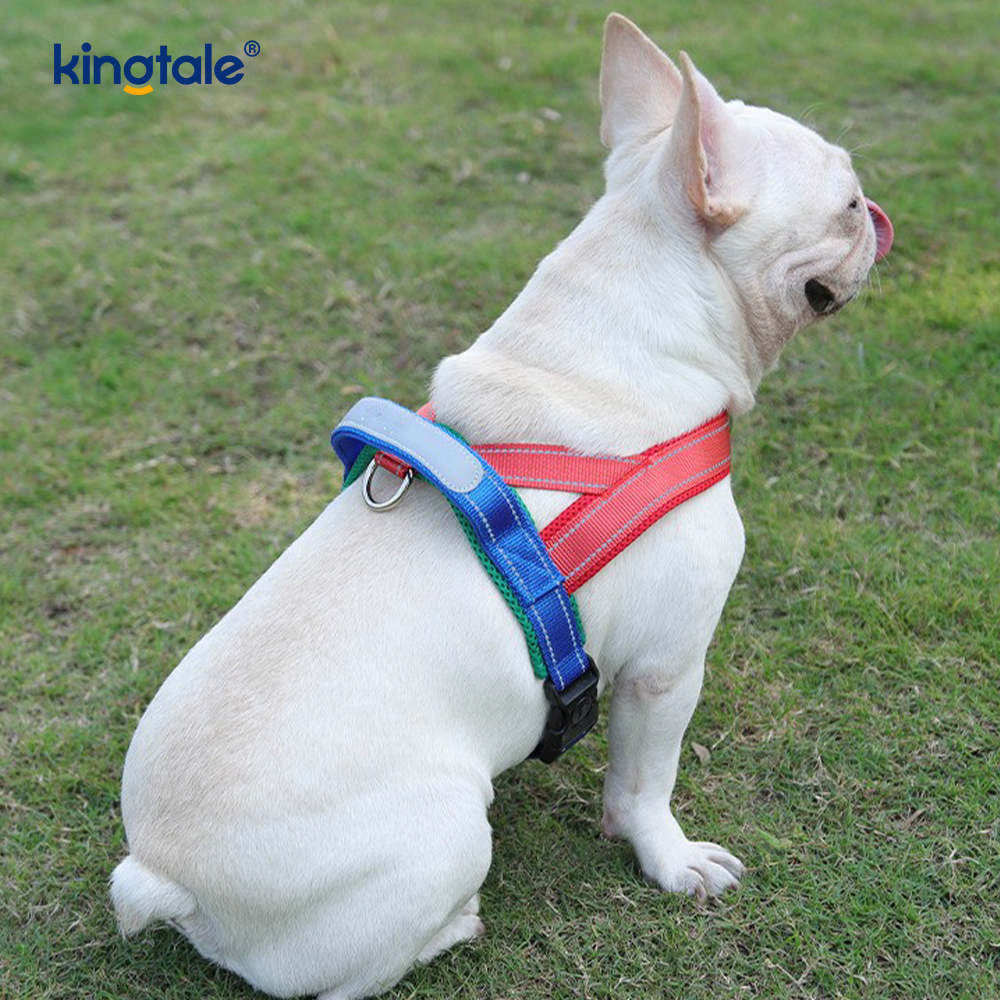 Harnais réfléchissant en nylon réglable pour chien de compagnie, vente en gros personnalisé, ensemble le moins