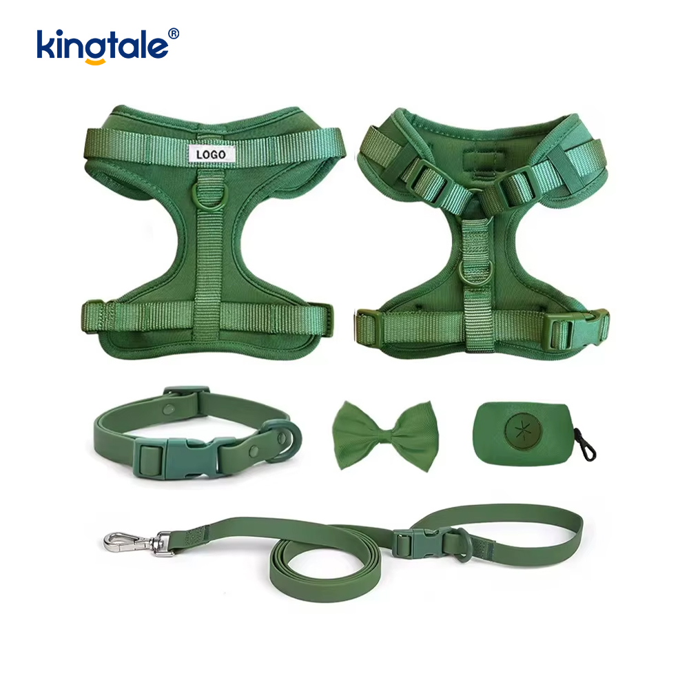 Collier léger de laisse de harnais de chien de PVC imperméable à l'eau sans traction